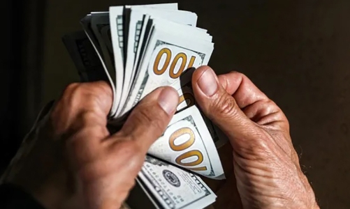 Chuyên gia: Tỷ giá nổi sóng vì nhu cầu USD cao theo mùa vụ, sau tháng 10 sẽ 