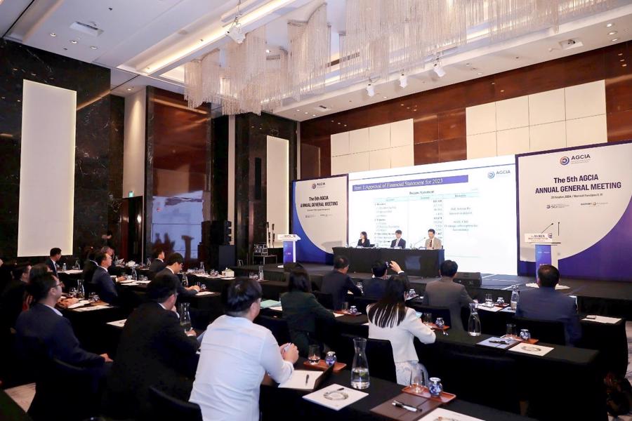 This year's conference gathers representatives from nine countries in the region and internationally.