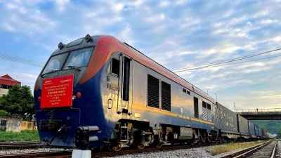Vietnam to boost cross-border rail connectivity with China