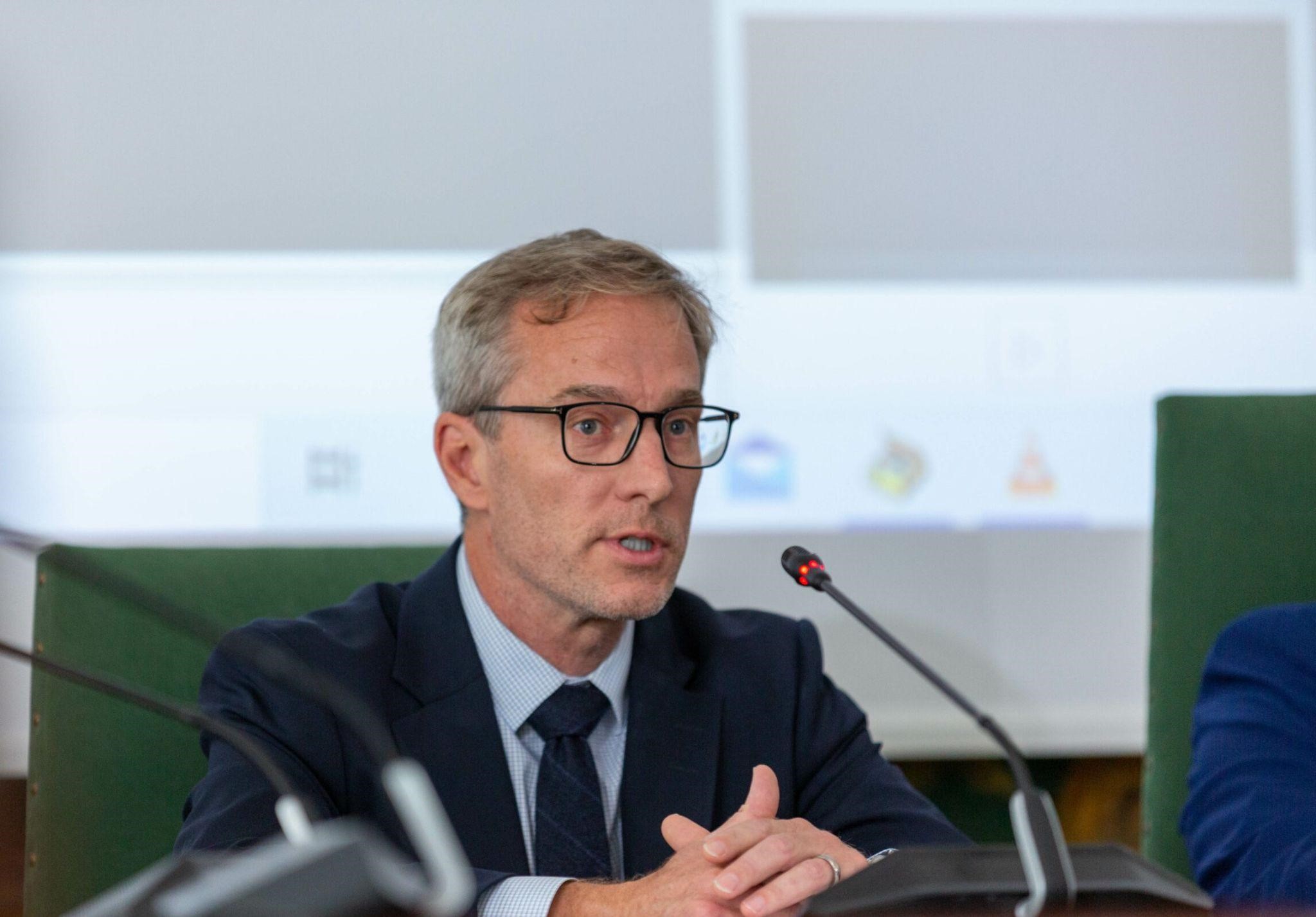 Ông Chris Lennon, Chủ tịch của Empowered Startups.