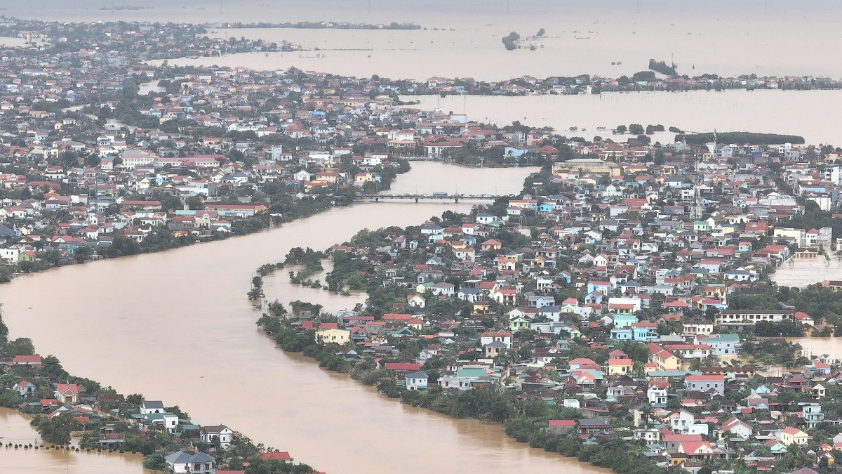 &nbsp;S&ocirc;ng Kiến Giang vượt b&aacute;o động 3 tr&ecirc;n 1,03m&nbsp;