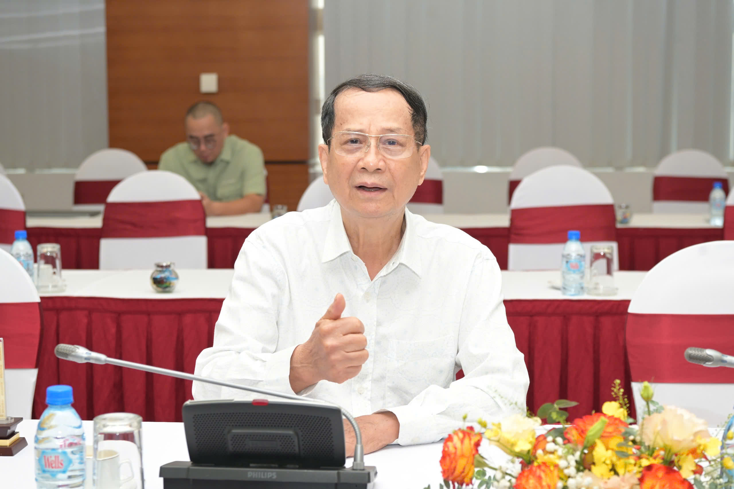 Chuyên gia kinh tế Ngô Trí Long.