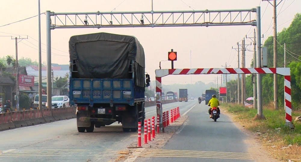 Sau 1 năm thí điểm xử phạt nguội vi phạm hành chính xe vi phạm tải trọng, tình hình vi phạm trên địa bàn TP.HCM đã giảm 93% - Ảnh minh hoạ.