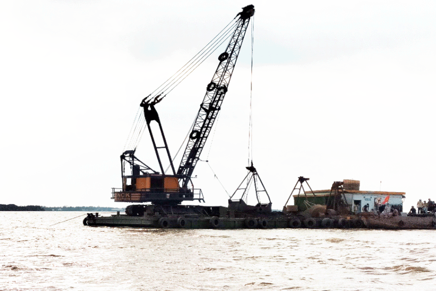 Bến Tre đấu giá thành công mỏ cát sông phục vụ dự án đường Vành đai 3 TP.HCM