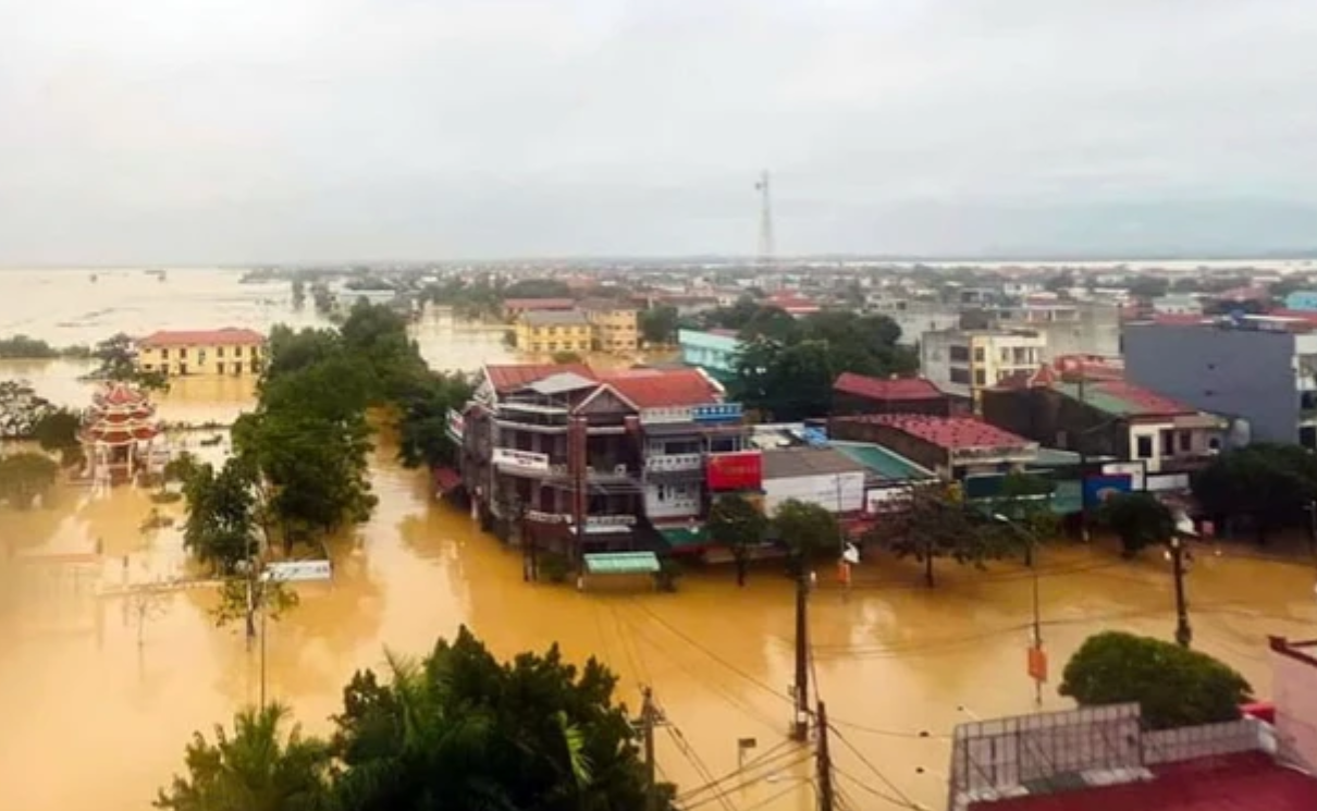 Hàng chục nghìn ngôi nhà tại Quảng Bình bị ngập.