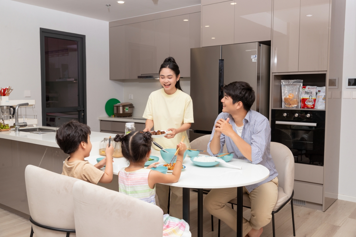 Với anh H, nơi ở lý tưởng là nơi có môi trường sống tiện nghi nhất cho các thành viên, con cái đi học hay bố mẹ đi làm đều thuận tiện.