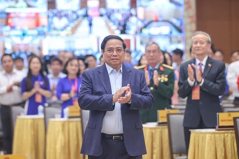 Thủ tướng Phạm Minh Chính tới dự chương trình chào mừng Ngày Chuyển đổi số quốc gia năm 2024.