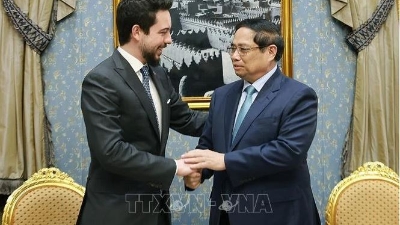 PM meets Jordan's Crown Prince in Riyadh