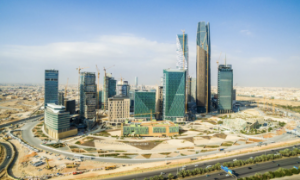 Quỹ đầu tư khổng lồ của Saudi Arabia giảm đầu tư ra nước ngoài