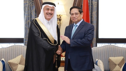 Saudi Arabia's oil giant Aramco expresses investment interest in Vietnam