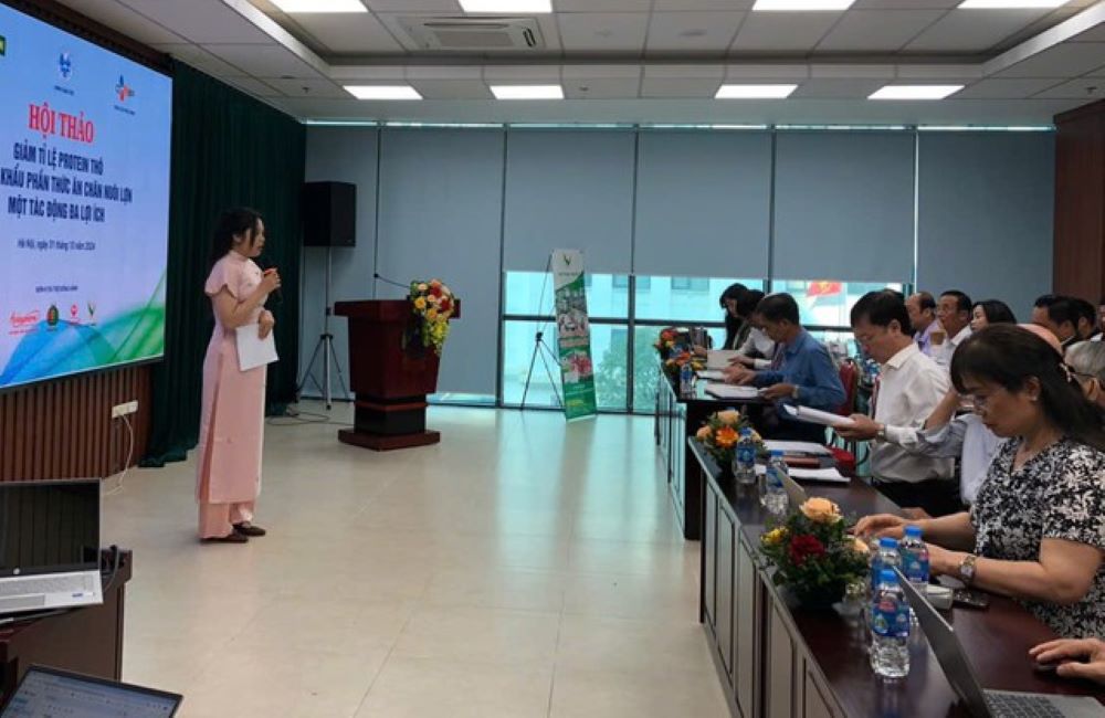 Quang cảnh hội thảo.