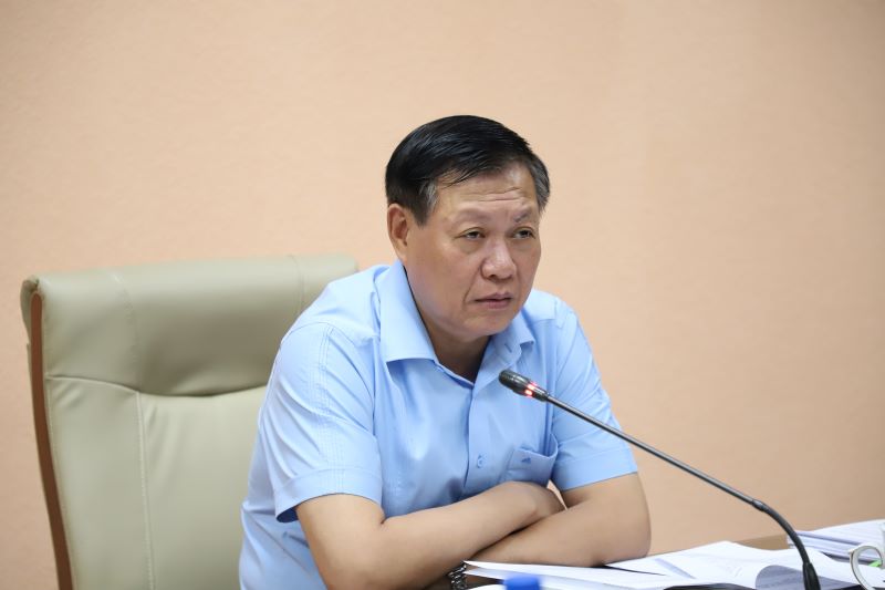Thứ trưởng Bộ Y tế Đỗ Xuân Tuyên nhấn mạnh mục tiêu cần đặt sức khỏe người dân lên trên hết.
