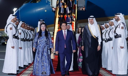Thủ tướng Phạm Minh Chính bắt đầu thăm chính thức Qatar