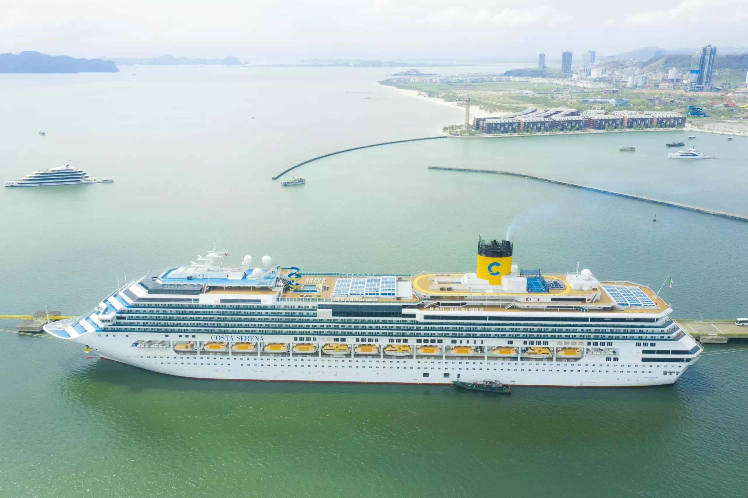 Ngày 31/10/2024, siêu du thuyền Costa Serena sẽ tiếp tục cập cảng Hạ Long lần thứ 3 chỉ trong vòng 2 tháng.