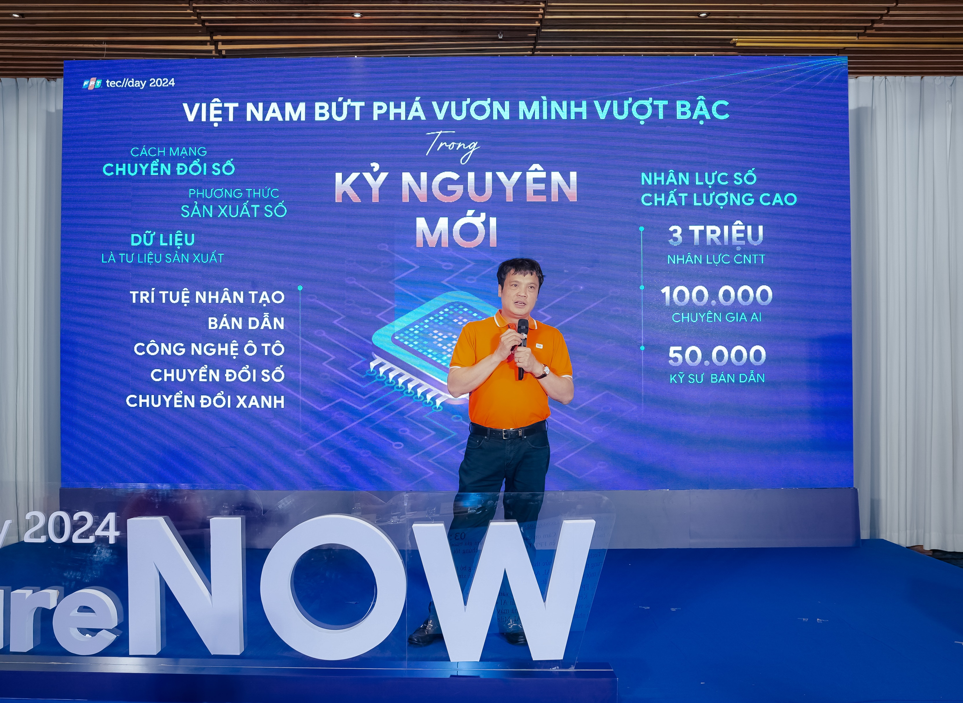 Tổng Giám đốc FPT ông Nguyễn Văn Khoa tại họp báo Diễn đàn công nghệ quốc tế FPT Techday 2024, sáng 31/11.