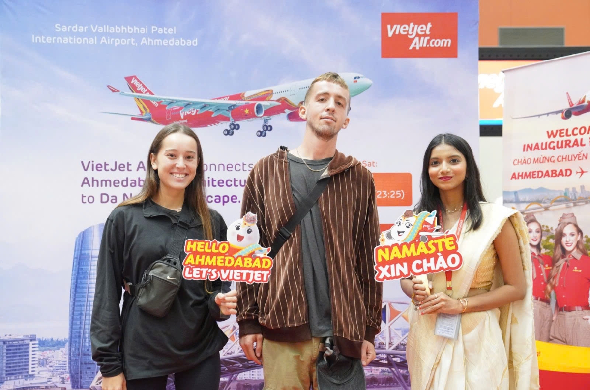 Liên tục mở rộng mạng bay, Vietjet khai trương đường bay kết nối thành phố Ahmedabad (Ấn Độ) với Đà Nẵng. Ảnh: T.L.