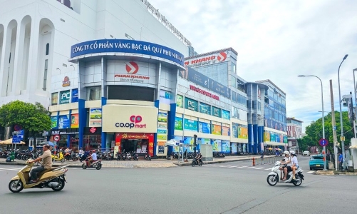 Saigontourist cho thuê đất công sai quy định