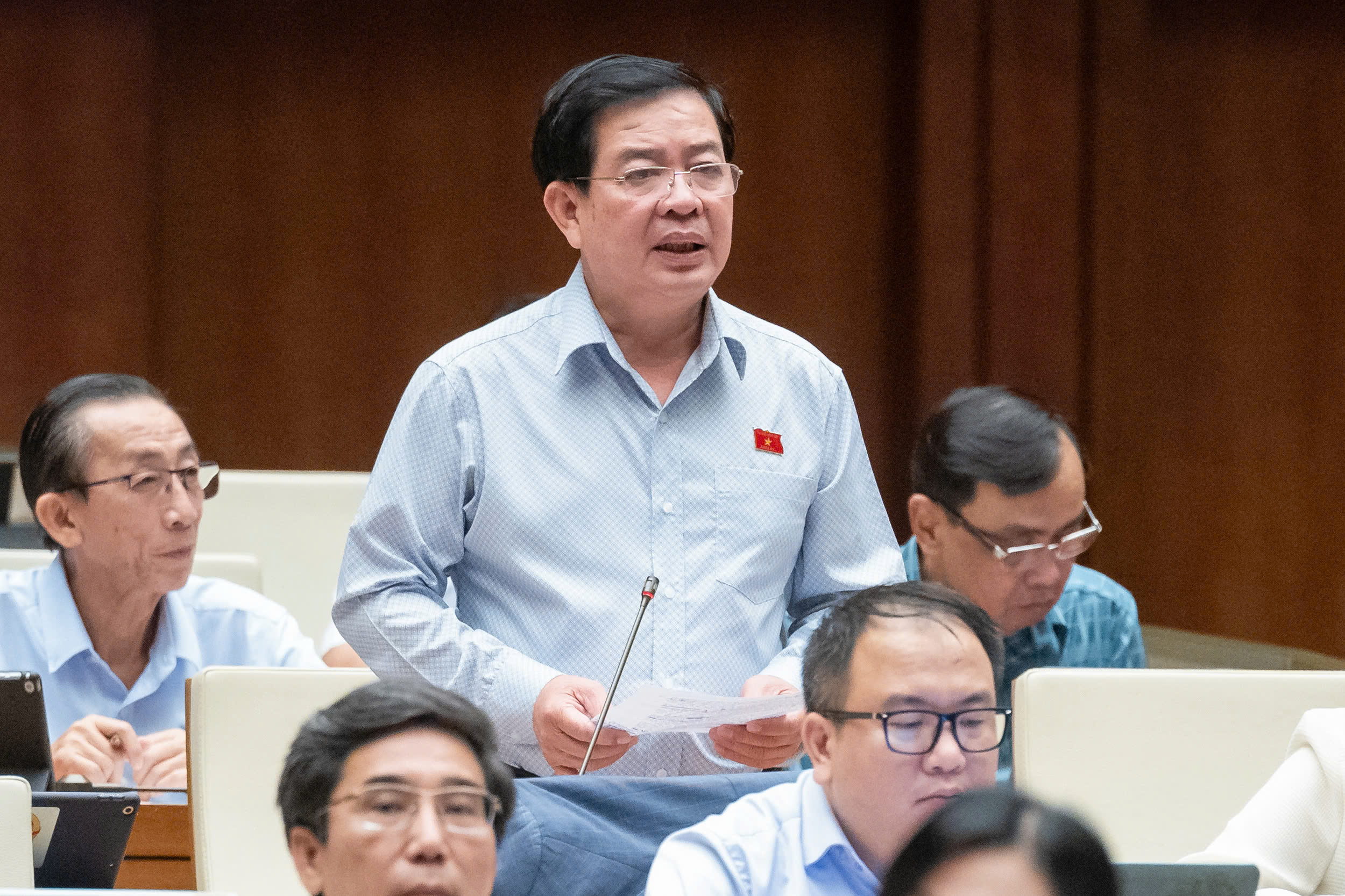  Đại biểu Phan Văn Xựng, đoàn Tp.Hồ Chí Minh, phát biểu thảo luận chiều ngày 31/10/2024.