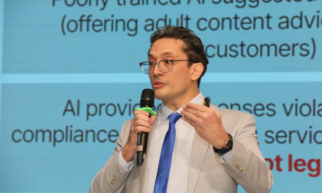 Ông David Lapetina, Phó Tổng Giám đốc Công nghệ và Kỹ Thuật Kyanon Digital - Ảnh Vietnam Martech Day 2024 .