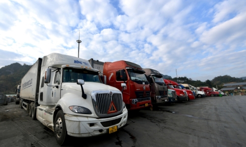 Hoạt động xuất, nhập khẩu biên mậu phía Bắc tăng trưởng tốt