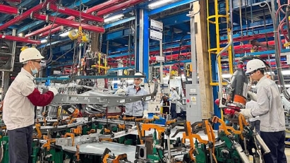 Industrial production index jumps 8.3% in 10M