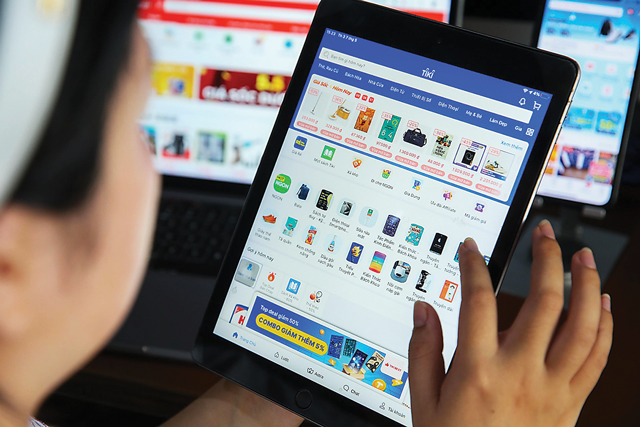 Nhiều người bán thắc mắc đã nộp thuế khoán cho cơ quan thuế địa phương, nếu thu thêm thuế trên thương mại điện tử, liệu có gây ra vấn đề thu thuế hai lần hay không?