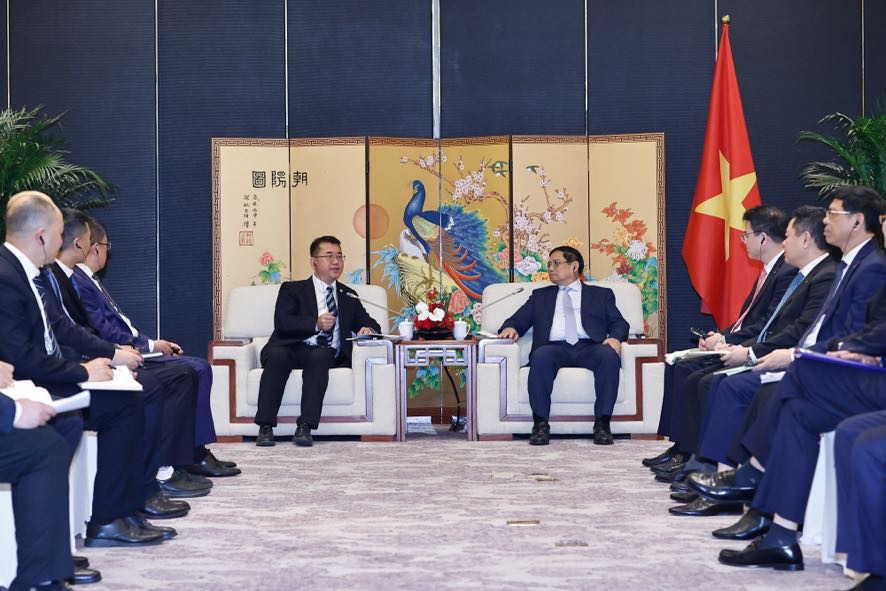Thủ tướng Phạm Minh Chính tiếp ông Trương Đức Lương, Phó Chủ tịch Tập đoàn Kỹ thuật Năng lượng Trung Quốc (Energy China) - Ảnh: VGP