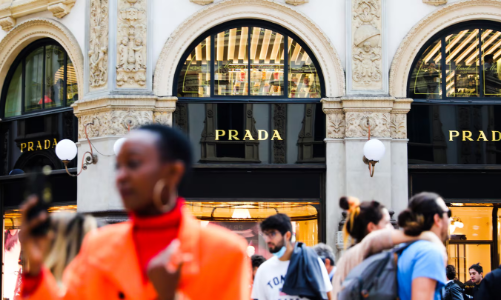 Thêm một tập đoàn cùng với Hermès ghi nhận mức tăng trưởng “ngoại lệ”