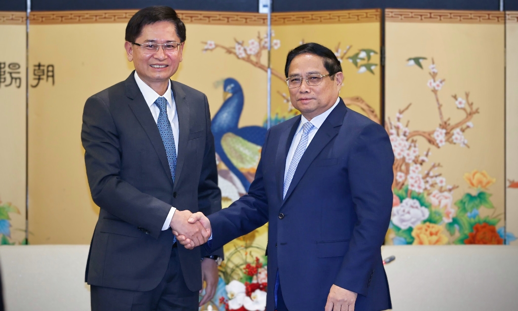 Thủ tướng Chính phủ Phạm Minh Chính tiếp đồng chí Lam Thiên Lập, Chủ tịch Khu tự trị dân tộc Choang Quảng Tây, Trung Quốc - Ảnh: VGP