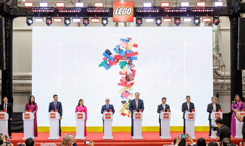 Nhà máy 1,3 tỷ USD sắp cán đích 