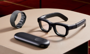 OpenAI lặng lẽ theo chân Meta, chuẩn bị gia nhập thị trường kính thông minh.