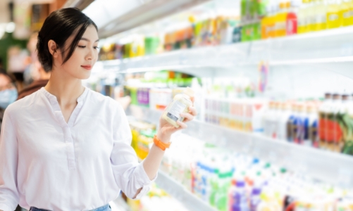 Người tiêu dùng Việt lạc quan về triển vọng kinh tế, tăng chi tiêu cho các mặt hàng thiết yếu