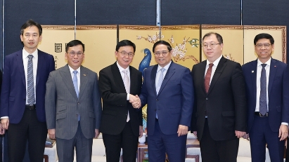 PM receives China's commercial aircraft corporation deputy general manager