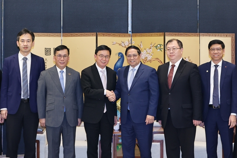 PM receives China's commercial aircraft corporation deputy general manager