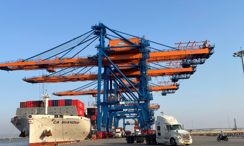 Phát triển kinh tế và thu hút đầu tư với chuỗi cung ứng thông minh