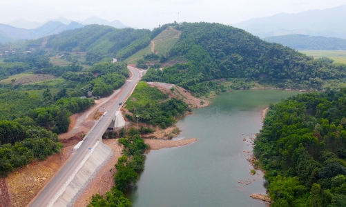 Quảng Ninh phê duyệt chủ trương đầu tư 2 dự án giao thông hơn 1200 tỷ đồng