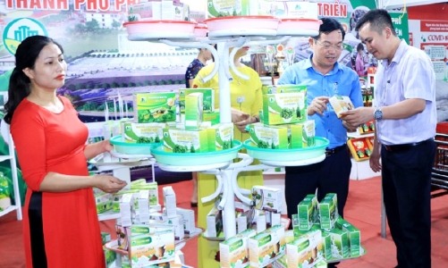 63% người tiêu dùng Việt Nam sẽ tăng chi tiền mua hàng nhu yếu phẩm