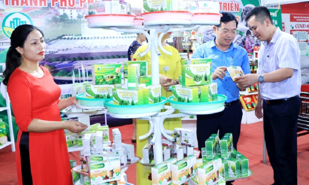 Người tiêu dùng Việt Nam đang ngày càng ưu tiên tính bền vững trong thói quen tiêu dùng.