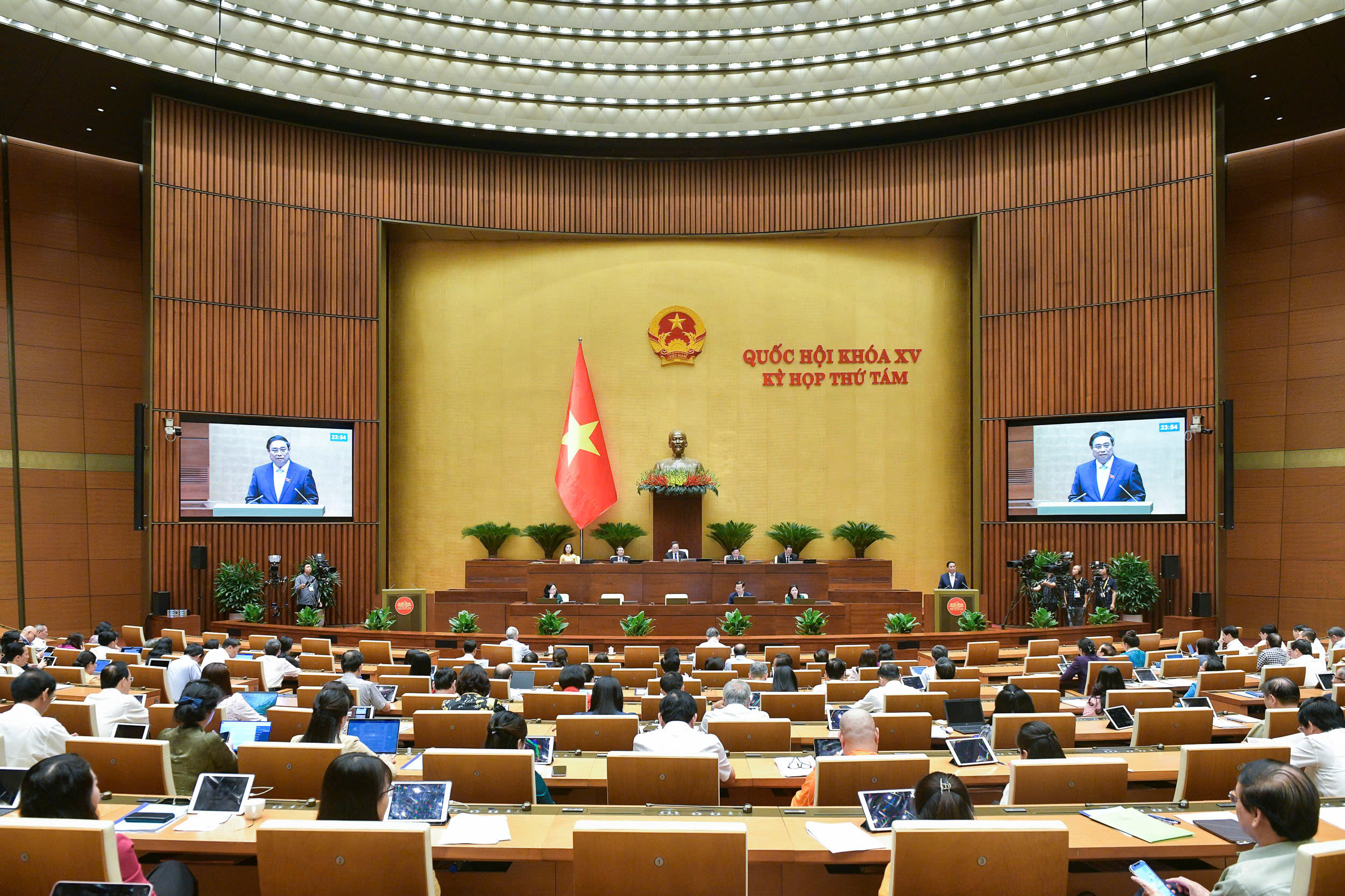 Quang cảnh phiên họp. Ảnh: VGP