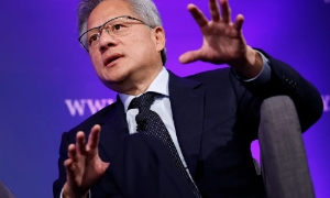 CEO Nvidia hình dung tương lai nơi con người làm việc cùng nhân viên AI.