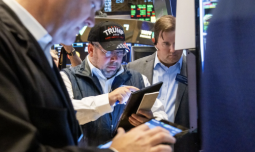 “Giao dịch Trump” tiếp diễn: Chứng khoán Mỹ không ngừng tăng, bitcoin lên gần 90.000 USD