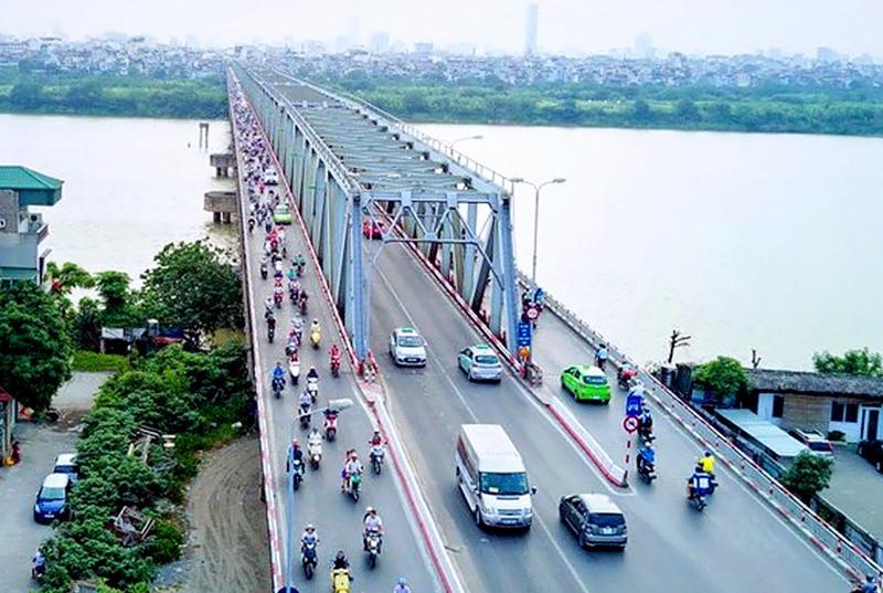 Transport grows steadily in 10M