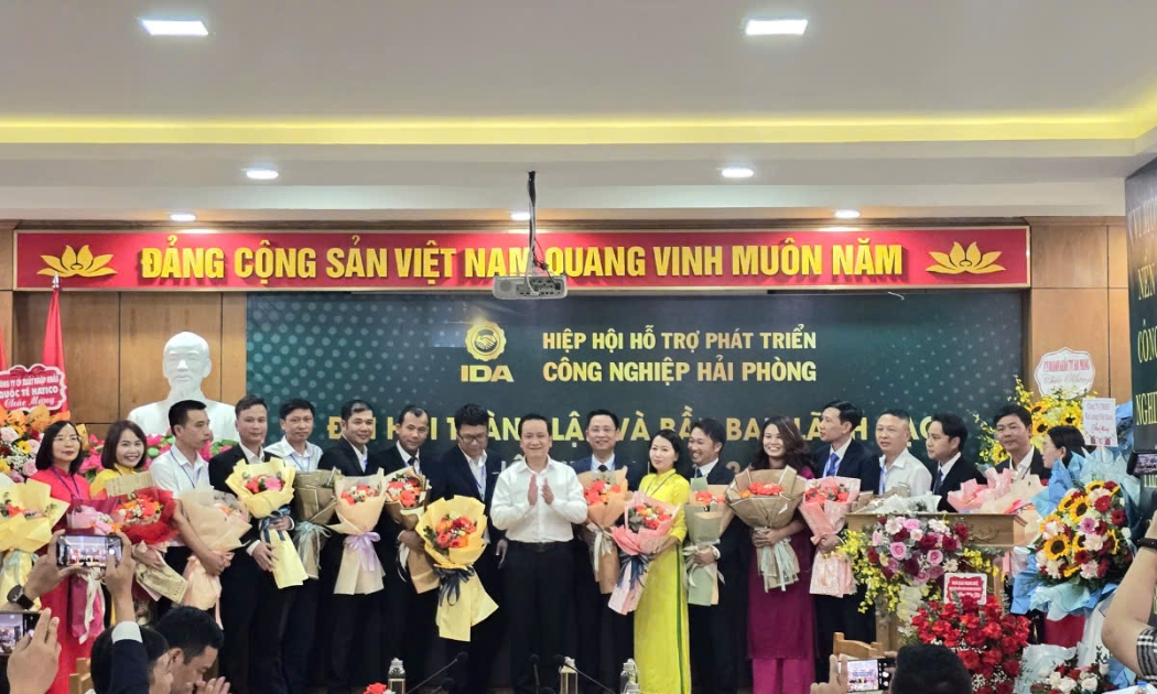 Lễ ra mắt Ban lãnh đạo Hiệp hội Hỗ trợ phát triển công nghiệp Hải Phòng