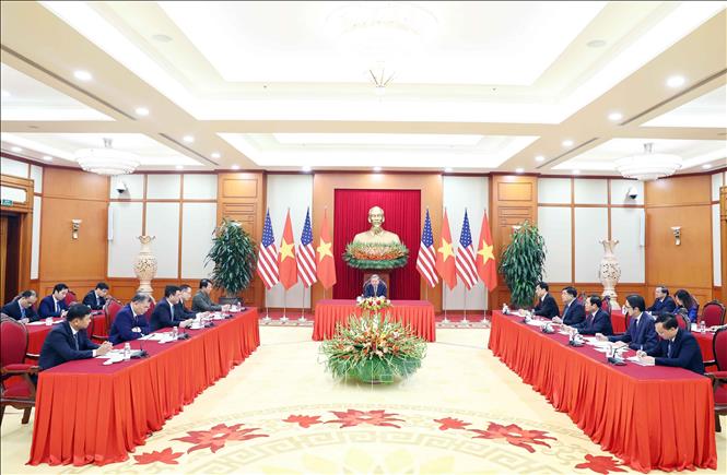 Tổng Bí thư Tô Lâm điện đàm với Tổng thống đắc cử Mỹ Donald Trump. Ảnh: TTXVN