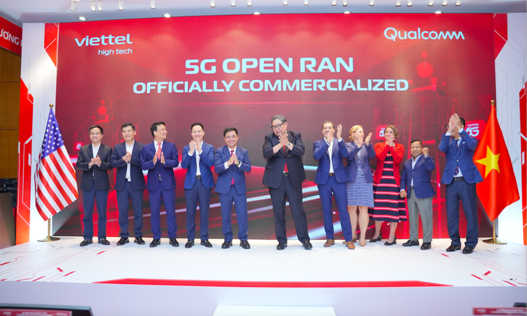Sự kiện công bố thương mại diện rộng trạm phát sóng 5G Open RAN “Make in Vietnam, Made by Viettel” của Tổng công ty Công nghiệp Công nghệ cao Viettel ngày 13/11.