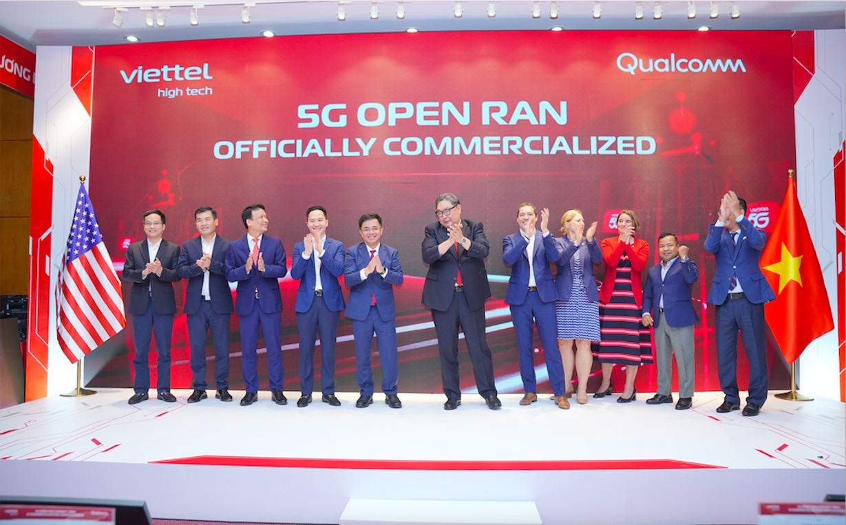 Sự kiện công bố thương mại diện rộng trạm phát sóng 5G Open RAN “Make in Vietnam, Made by Viettel” của Tổng công ty Công nghiệp Công nghệ cao Viettel ngày 13/11.
