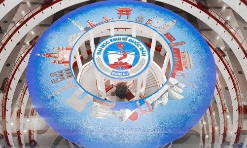 Chuyển Trường Đại học Kinh tế Quốc dân thành Đại học Kinh tế Quốc dân