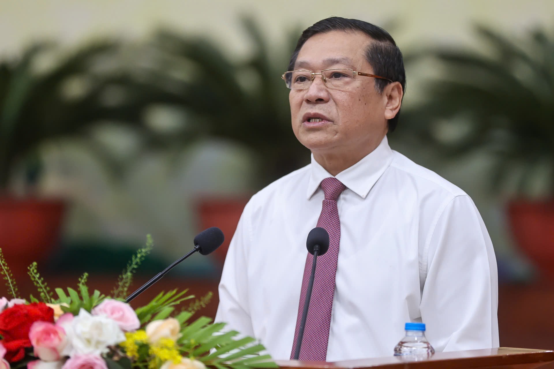 TS. Lại Xuân Môn, Ủy viên Ban Chấp hành Trung ương Đảng, Phó Trưởng ban Thường trực Ban Tuyên giáo Trung ương, Chủ tịch Hội đồng Khoa học các cơ quan Đảng Trung ương phát biểu đề dẫn Hội thảo. 