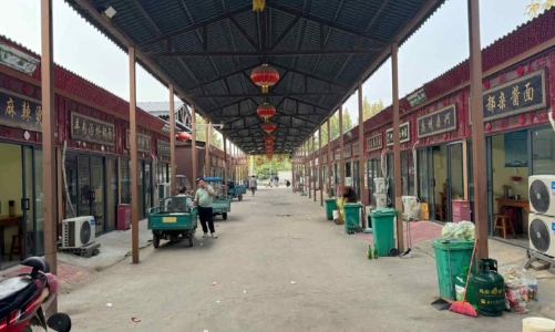 “Thành phố iPhone” Trung Quốc chuyển mình thành trung tâm sản xuất xe điện