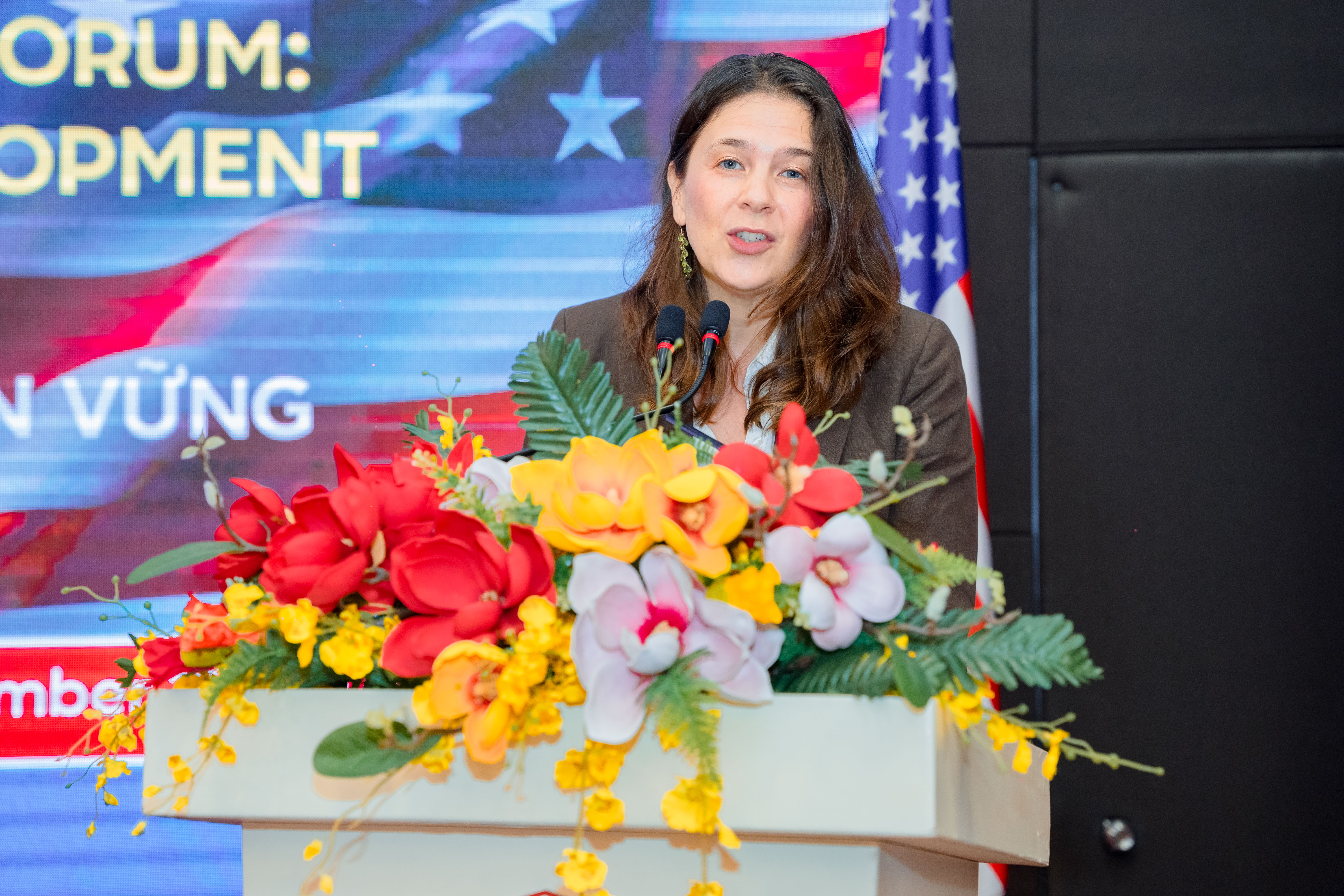 Bà Isabelle Mulin, Giám đốc Chương trình, Cơ quan Phát triển Quốc tế Hoa Kỳ (USAID) tại Việt Nam. 